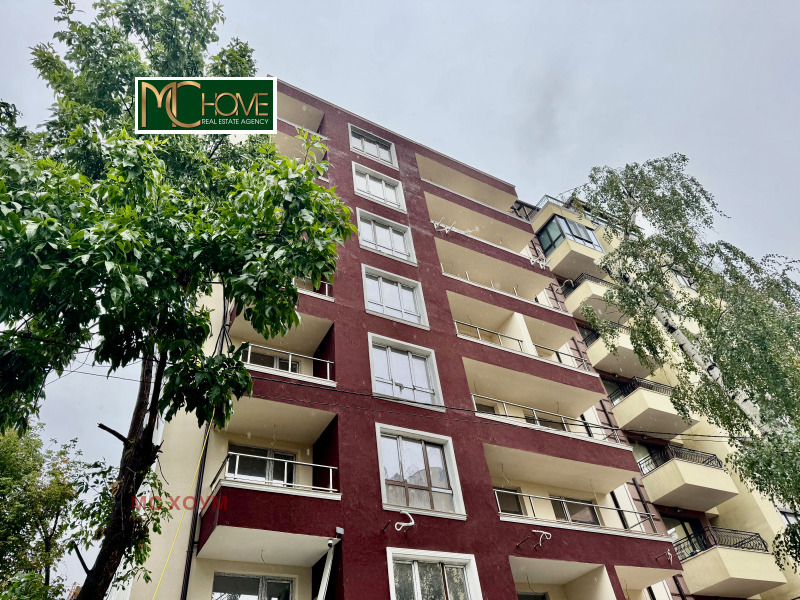De vânzare  1 dormitor Sofia , Țentâr , 60 mp | 43559846