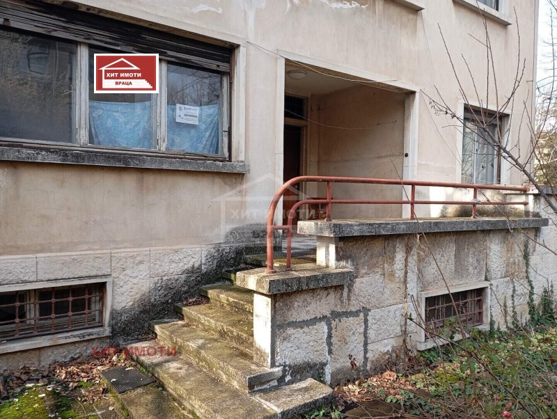 Продава  Етаж от къща град Враца , Център , 190 кв.м | 32583256 - изображение [4]