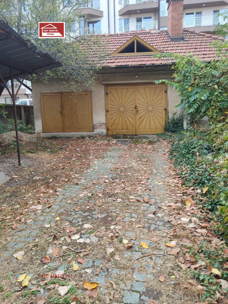 Продава  Етаж от къща град Враца , Център , 190 кв.м | 32583256 - изображение [6]