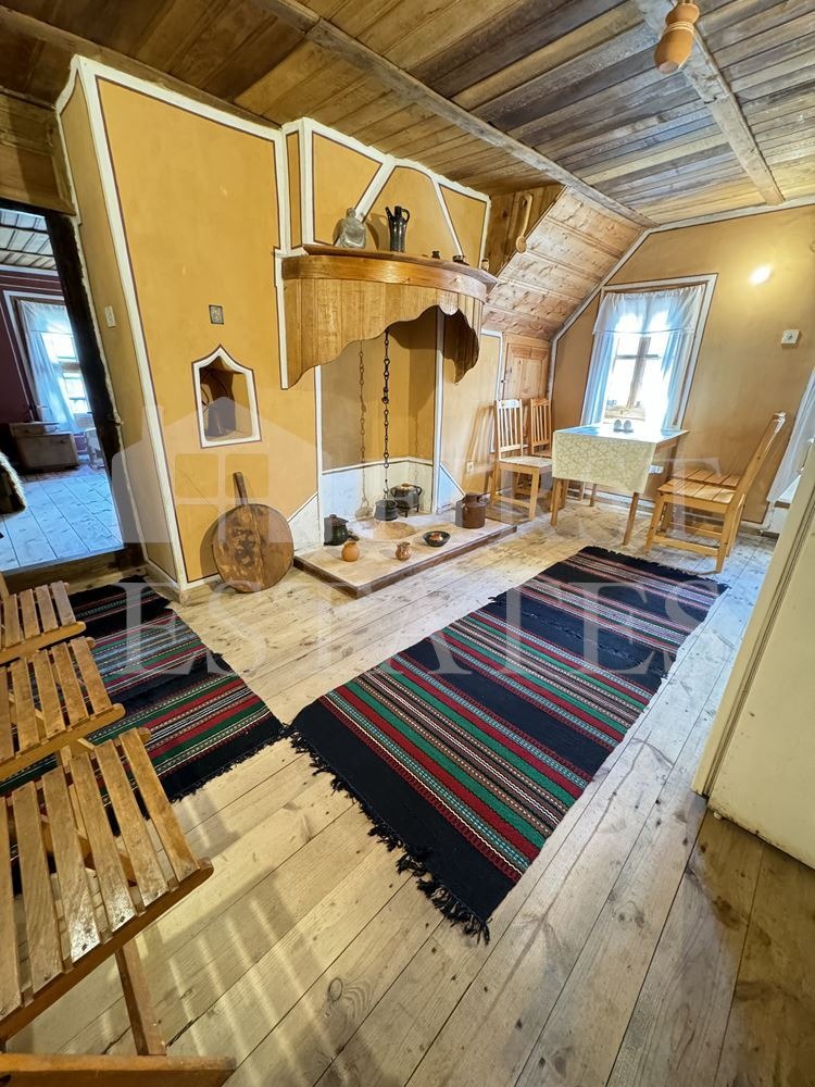 Продава КЪЩА, гр. Копривщица, област София област, снимка 3 - Къщи - 49914959