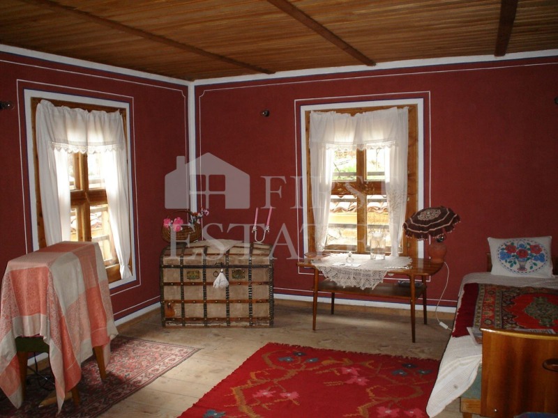 Продава КЪЩА, гр. Копривщица, област София област, снимка 7 - Къщи - 49914959