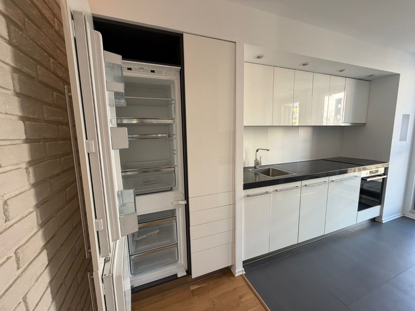 Продава 2-СТАЕН, гр. Варна, Бриз, снимка 7 - Апартаменти - 53814419