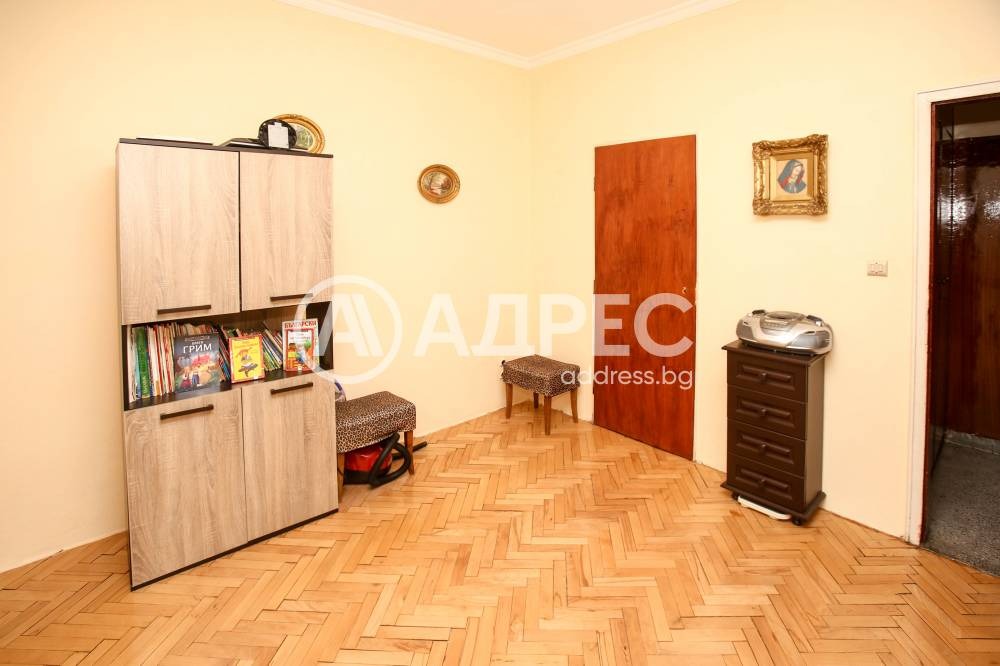 Продава 2-СТАЕН, гр. София, Борово, снимка 2 - Апартаменти - 54913843