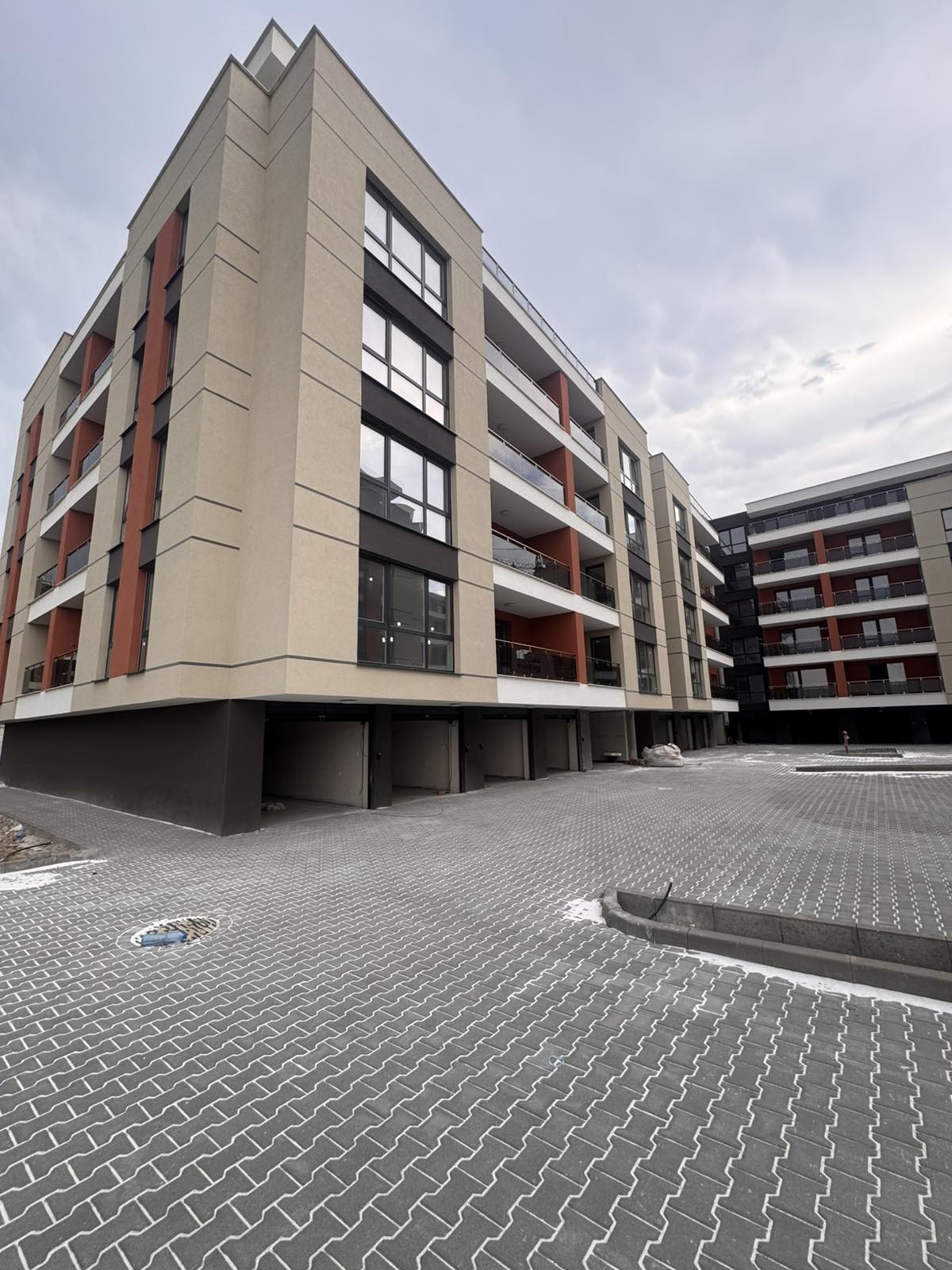 Продава 3-СТАЕН, гр. Пловдив, Остромила, снимка 12 - Апартаменти - 55941791