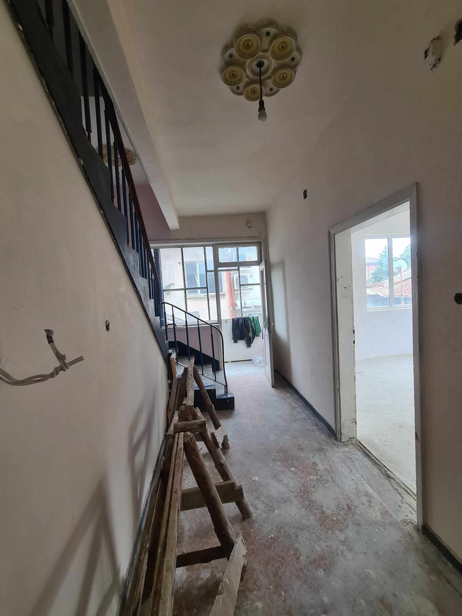 Продава КЪЩА, гр. Хасково, Хисаря, снимка 10 - Къщи - 54480143