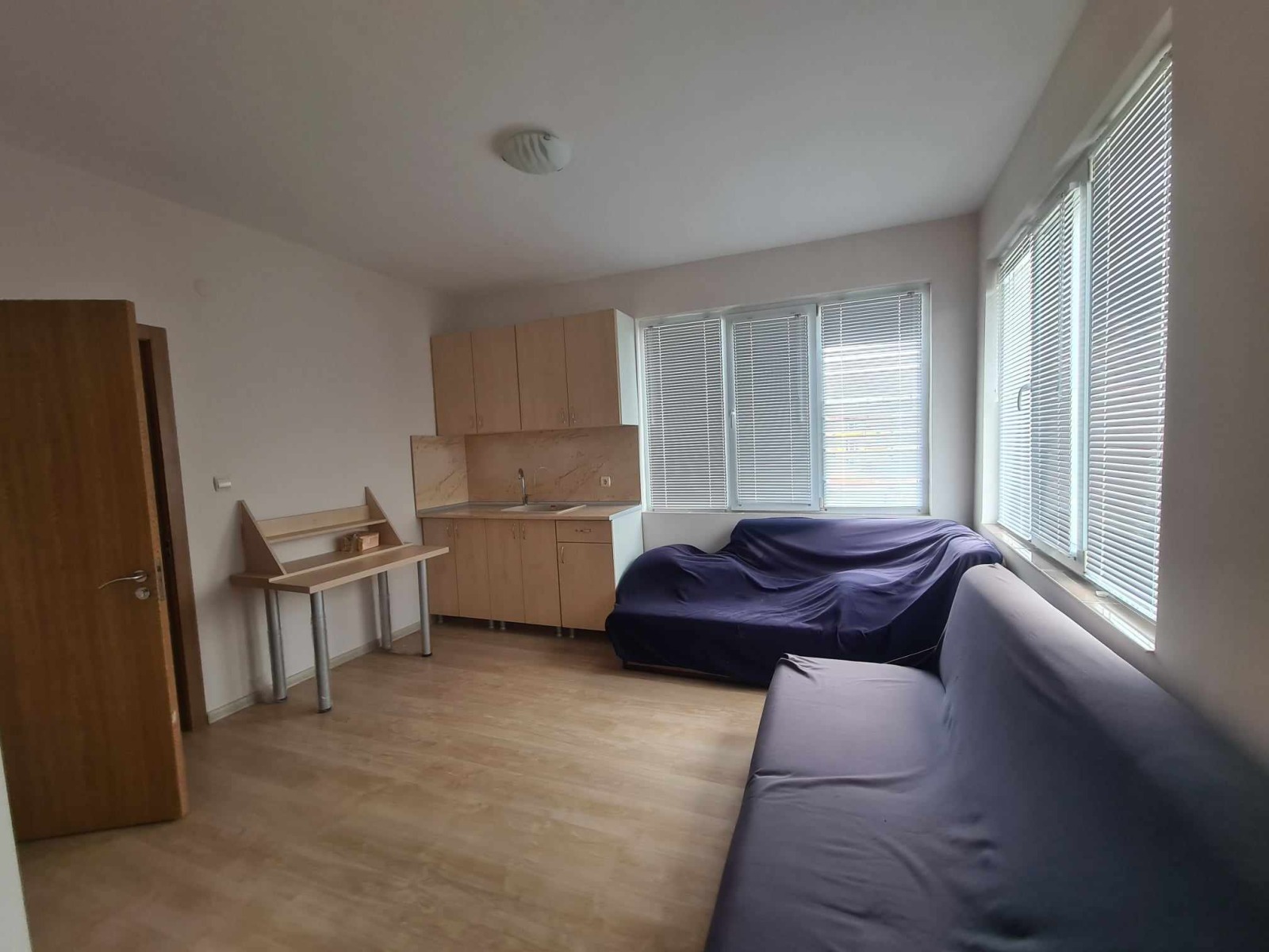 Продава КЪЩА, гр. Хасково, Хисаря, снимка 3 - Къщи - 54480143