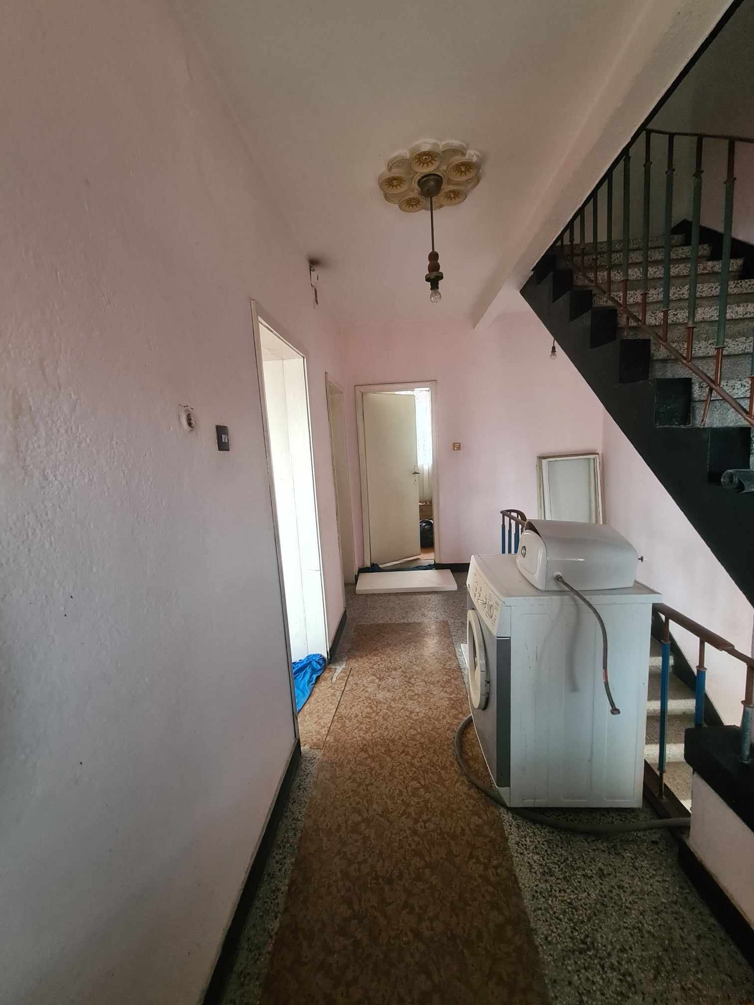 Продава КЪЩА, гр. Хасково, Хисаря, снимка 12 - Къщи - 54480143