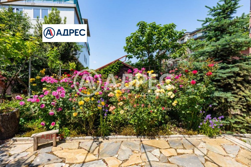 Eladó  Ház Varna , Izgrev , 258 négyzetméter | 33868497 - kép [12]