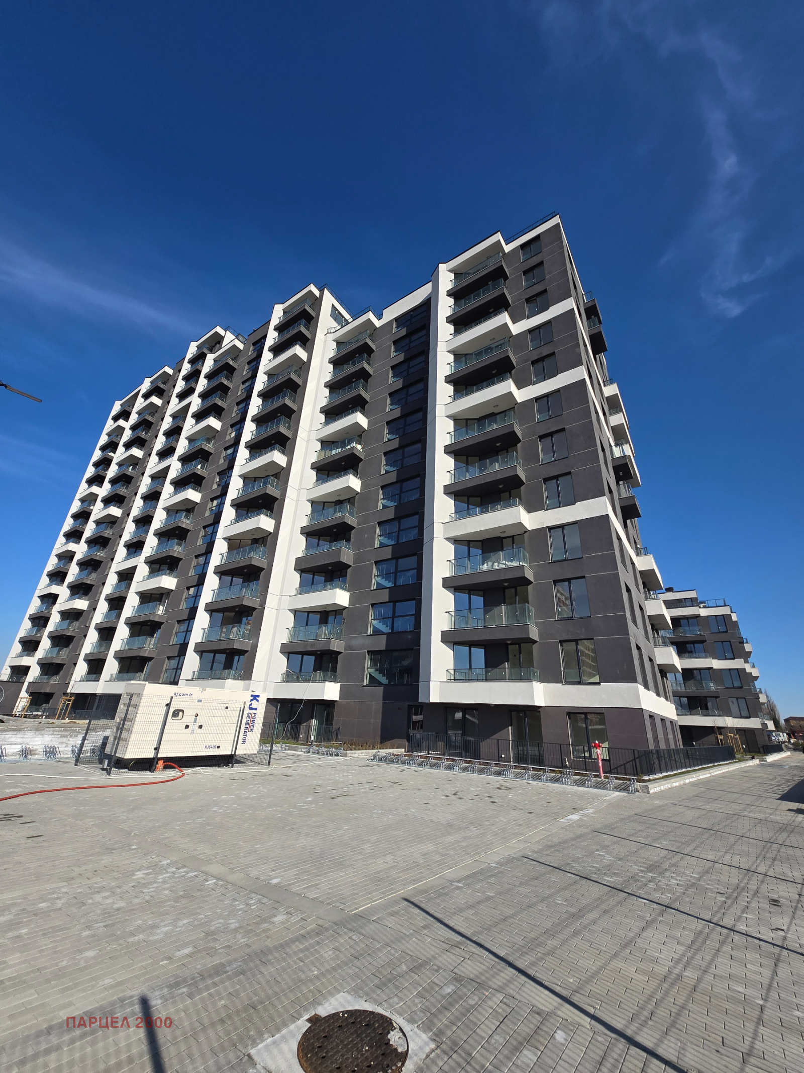 Продава 2-СТАЕН, гр. София, Банишора, снимка 2 - Апартаменти - 54764467