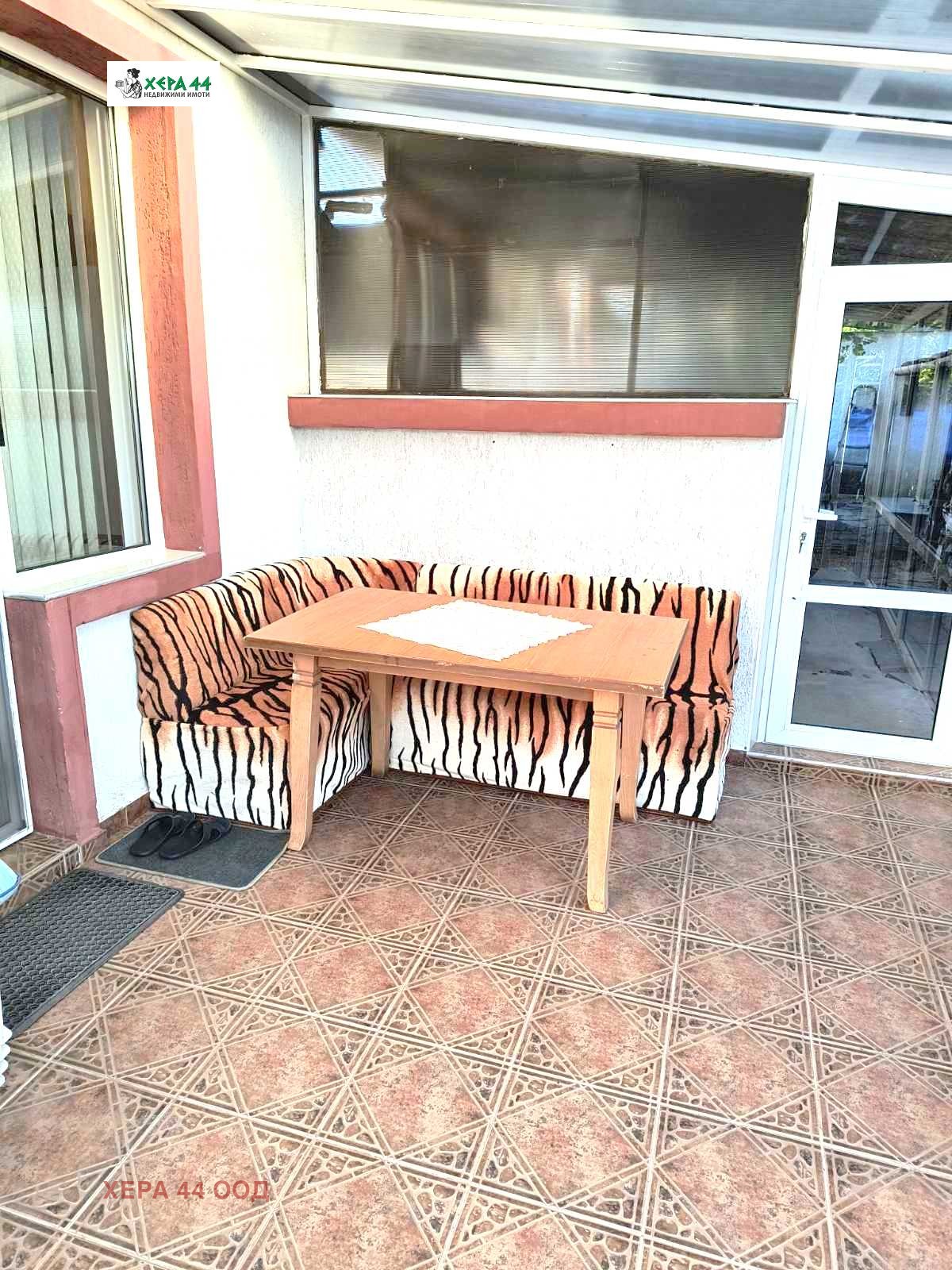 Продава КЪЩА, с. Здравец, област Варна, снимка 13 - Къщи - 53942860