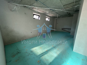 Офіс Добруджански, Шумен