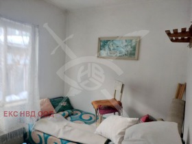 Haus Laki, region Plowdiw