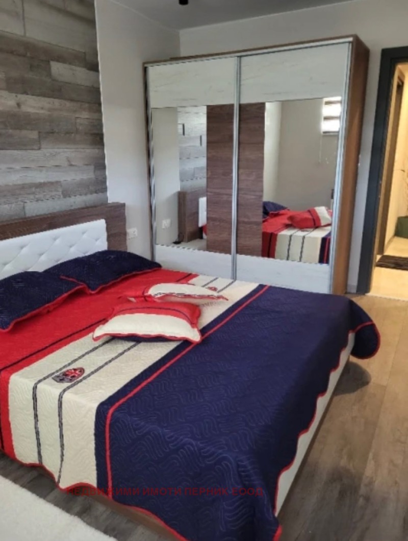 Myytävänä  2 makuuhuonetta Pernik , Ladovitsa , 81 neliömetriä | 53211015 - kuva [13]