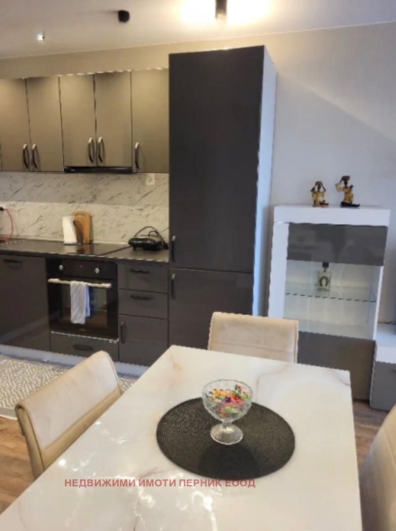Myytävänä  2 makuuhuonetta Pernik , Ladovitsa , 81 neliömetriä | 53211015 - kuva [9]