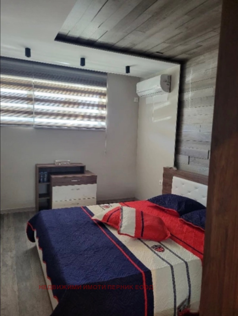 Myytävänä  2 makuuhuonetta Pernik , Ladovitsa , 81 neliömetriä | 53211015 - kuva [14]