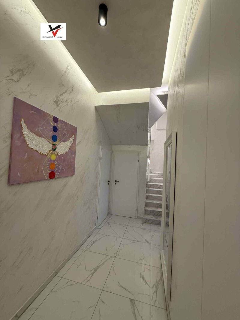 Продава 3-СТАЕН, гр. Перник, Ладовица, снимка 3 - Апартаменти - 52356046