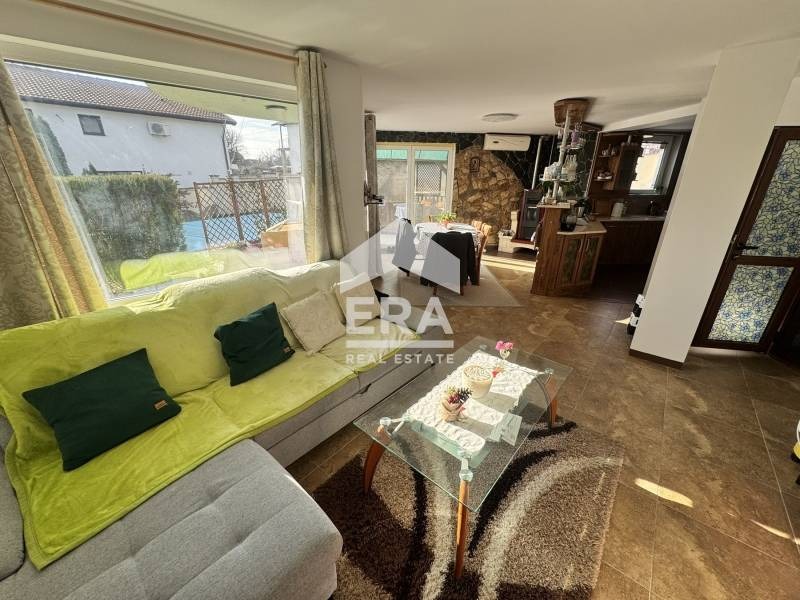 Продава КЪЩА, с. Рогачево, област Добрич