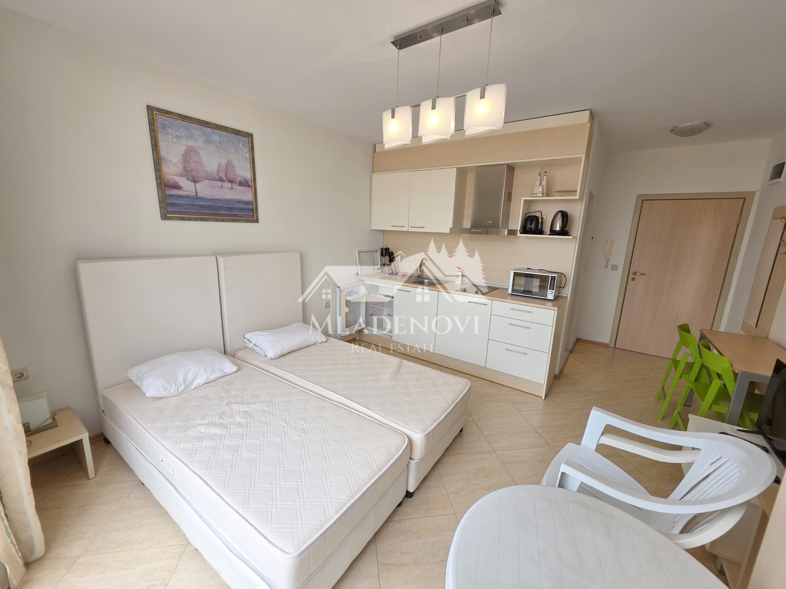 Продава 1-СТАЕН, гр. Ахелой, област Бургас, снимка 2 - Апартаменти - 53902743