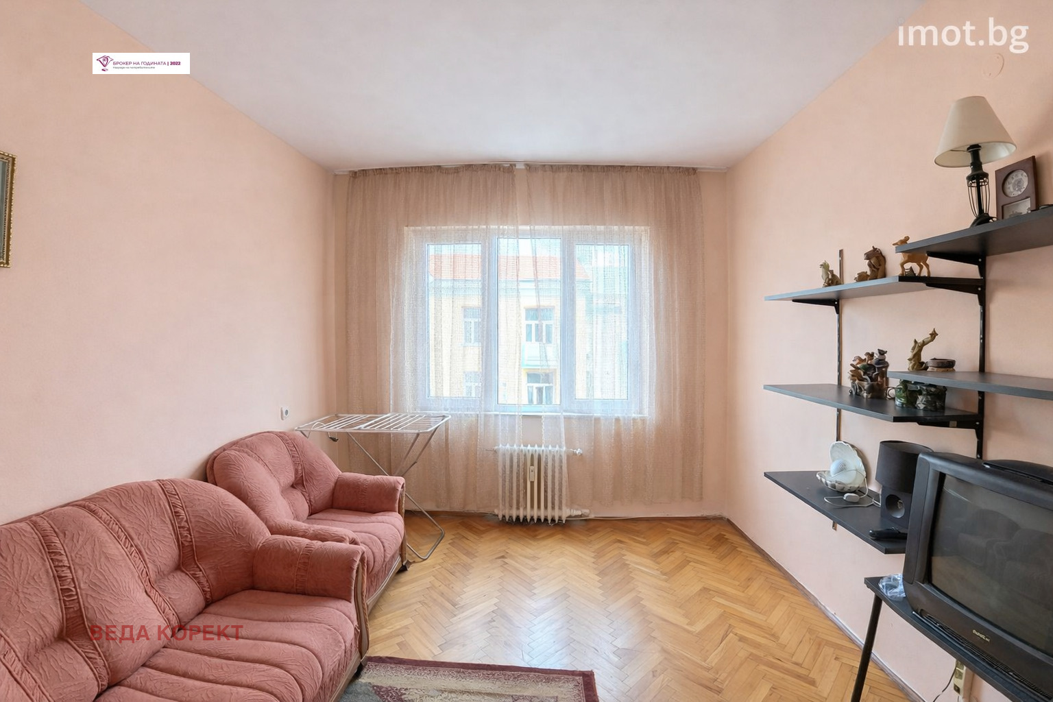 Продава 2-СТАЕН, гр. София, Център, снимка 2 - Апартаменти - 54205114