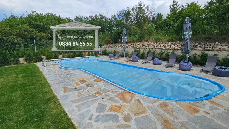 Продава САМОСТОЯТЕЛНА СГРАДА в област Стара Загора, с. Елхово (Николаево) - 472 кв.м / 359 900 € » 703 903.22 лв., ИРИНОПОЛИС ИМОТИ ЕООД