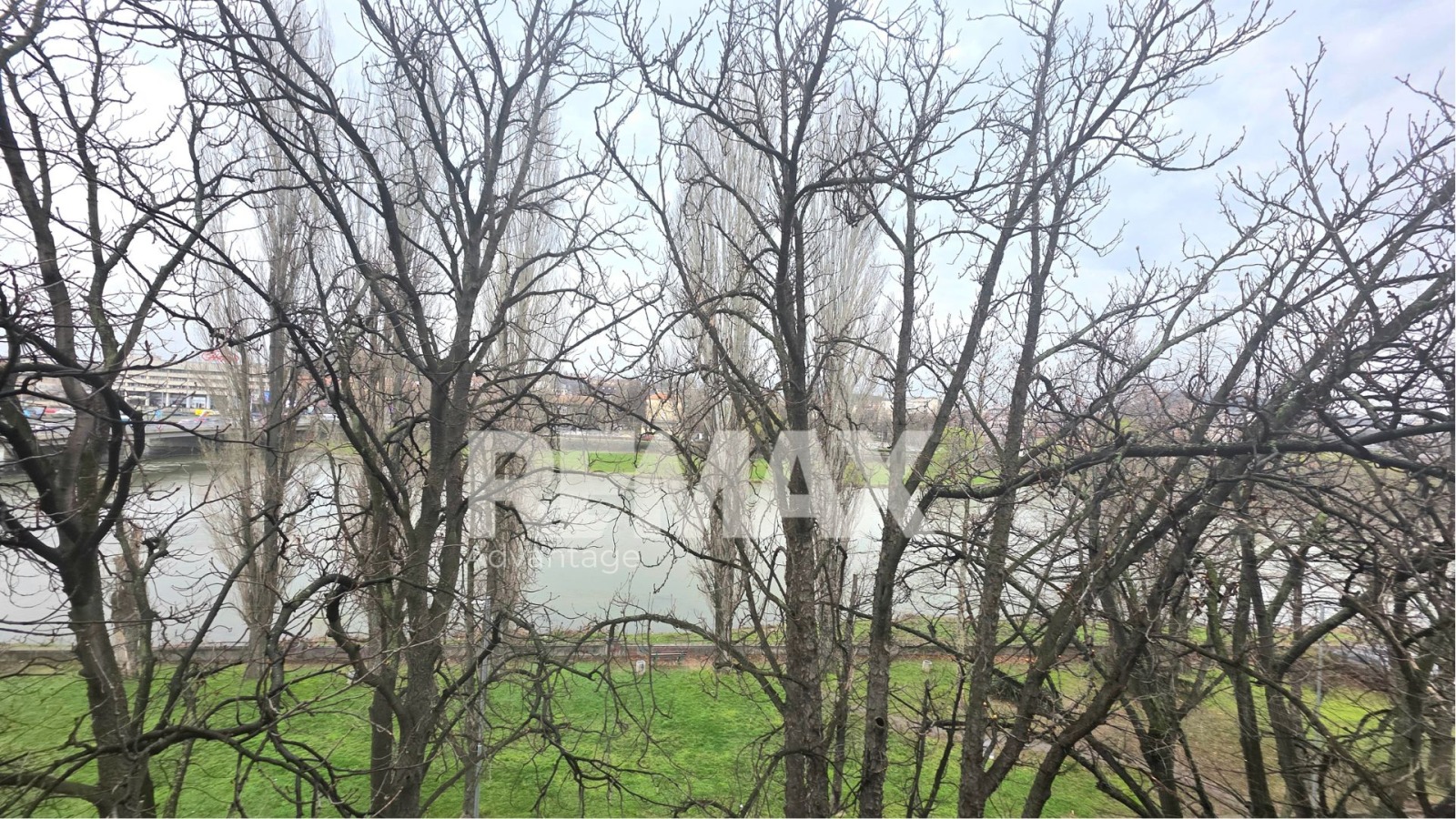 ������� 4-����� | Imot.bg � ����������� 8