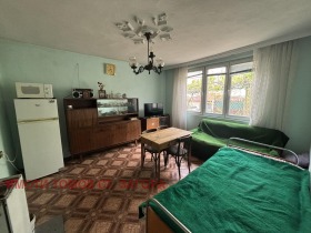 Ev Malka Vereya, bölge Stara Zagora 7