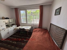 Ev Malka Vereya, bölge Stara Zagora 8