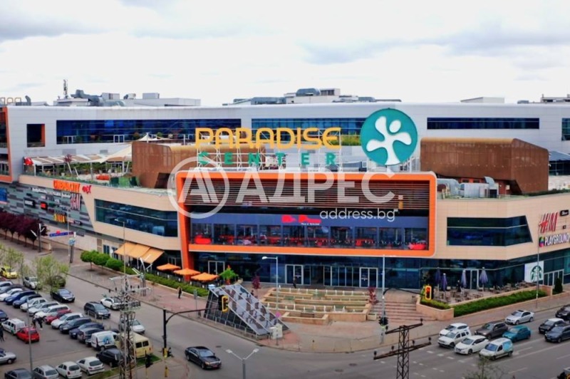 Til salg  Butik Sofia , Hladilnika , 157 kvm | 77780805 - billede [4]