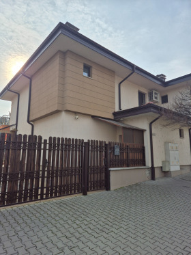 Casa Opâlciensci, Stara Zagora 2