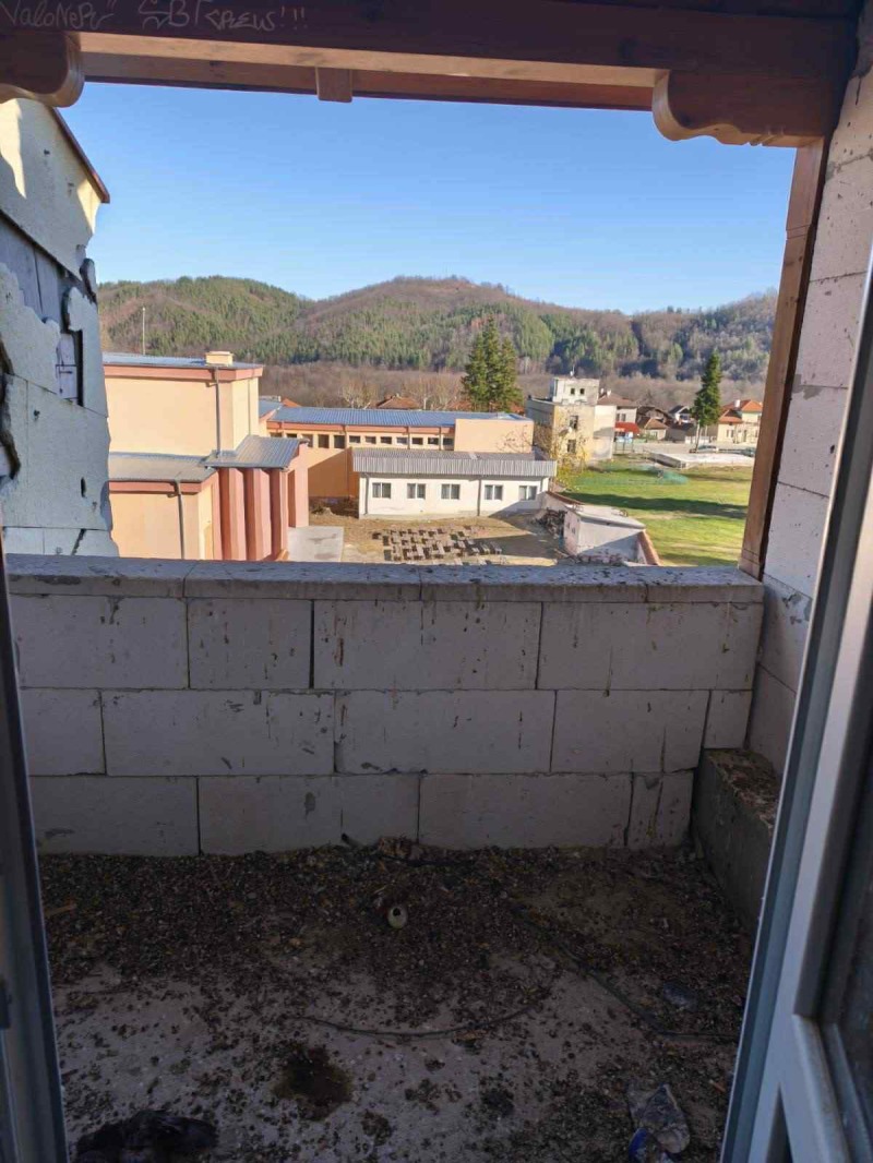 Продава 2-СТАЕН, с. Орешак, област Ловеч, снимка 11 - Апартаменти - 52864661