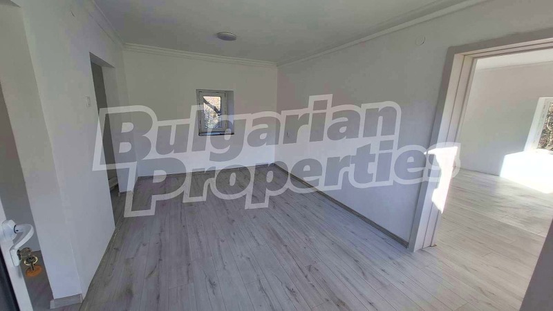 Продава КЪЩА, с. Драгойново, област Пловдив, снимка 2 - Къщи - 52529330