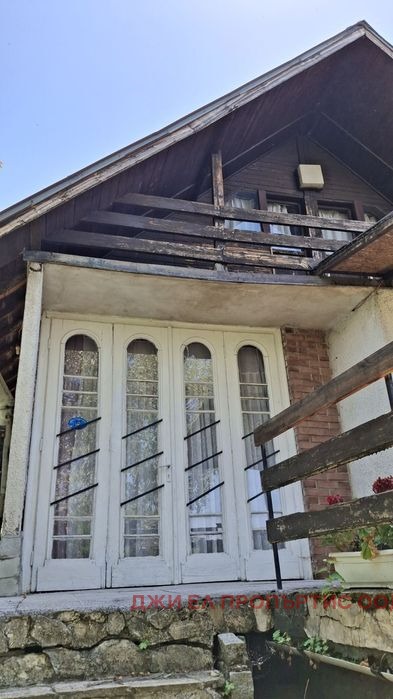 Продава КЪЩА, гр. София, гр. Нови Искър, снимка 3 - Къщи - 55925506