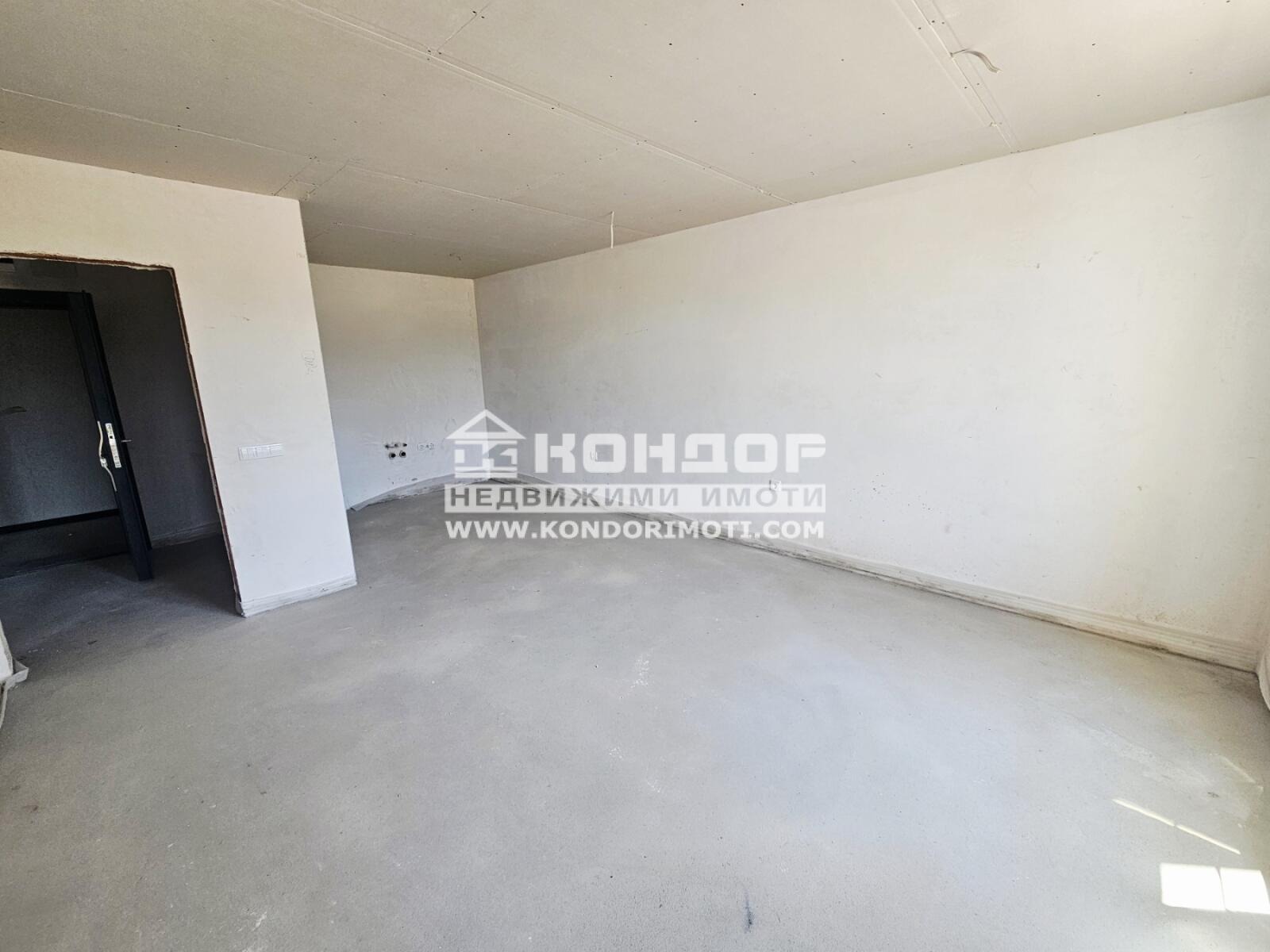 Продава 2-СТАЕН, гр. Пловдив, Кючук Париж, снимка 2 - Апартаменти - 55785135
