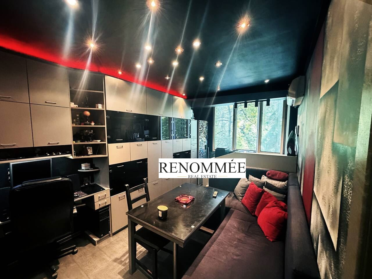 Продава 3-СТАЕН, гр. София, Изток, снимка 2 - Апартаменти - 54616597