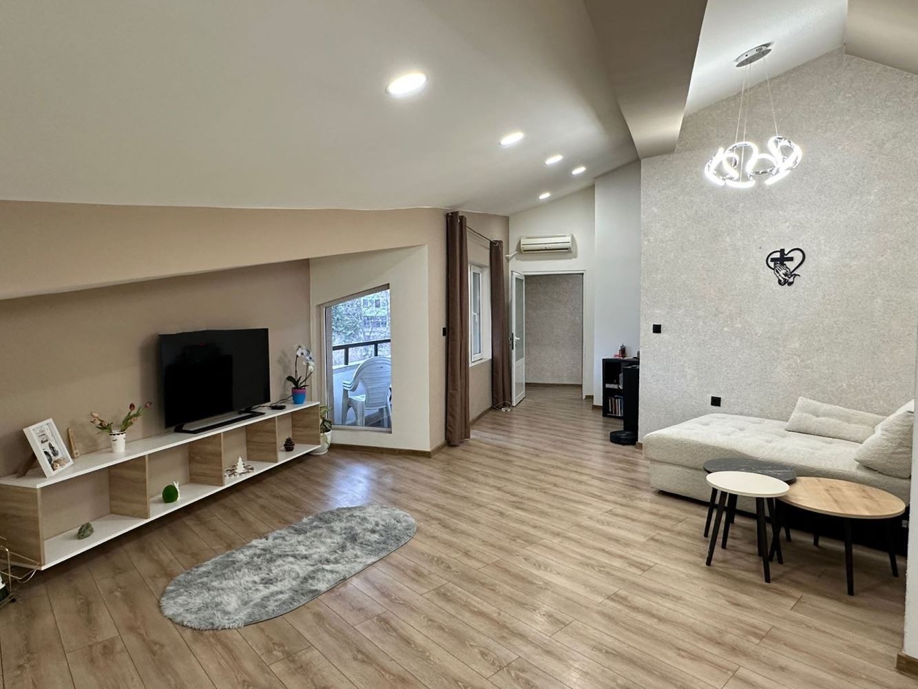 Продава 4-СТАЕН, гр. София, Люлин 6