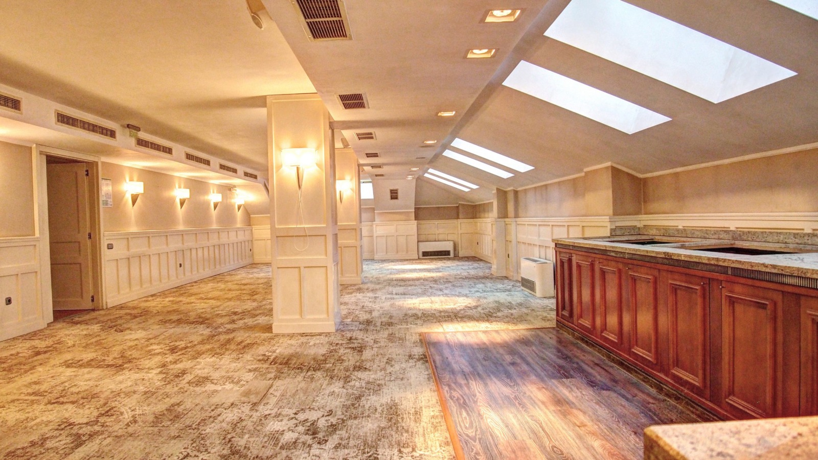 Продава БИЗНЕС ИМОТ, гр. София, Център, снимка 2 - Други - 48495910