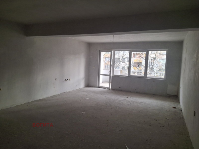 Продава 2-СТАЕН в град Стара Загора, Център - 99 кв.м / 114 990 € » 224 900.89 лв., БОГИТА