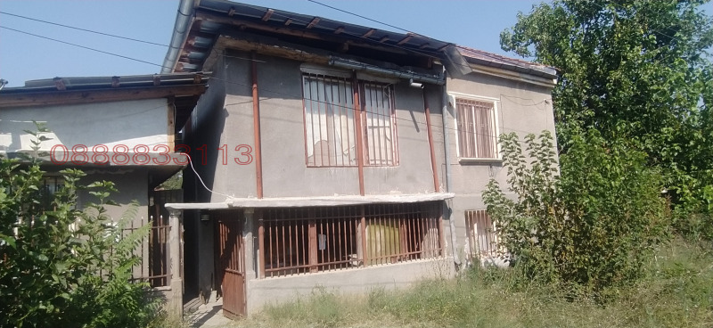 Продава КЪЩА в област Монтана, с. Дългоделци - 100 кв.м / 10 225.84 € » 20 000 лв.