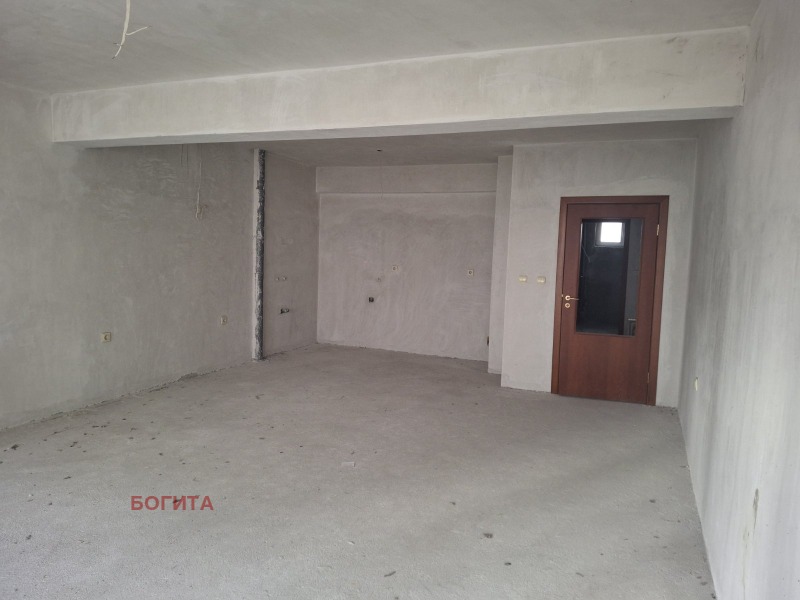 Продава 2-СТАЕН, гр. Стара Загора, Център, снимка 2 - Апартаменти - 52550953