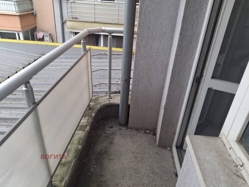 Продава 2-СТАЕН, гр. Стара Загора, Център, снимка 8 - Апартаменти - 52550953