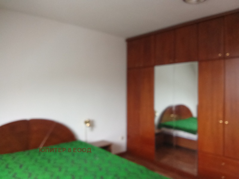 Продава МНОГОСТАЕН, гр. София, Борово, снимка 10 - Апартаменти - 52853649