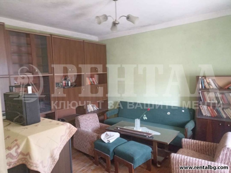 Продава КЪЩА, гр. Брезово, област Пловдив, снимка 10 - Къщи - 52304788