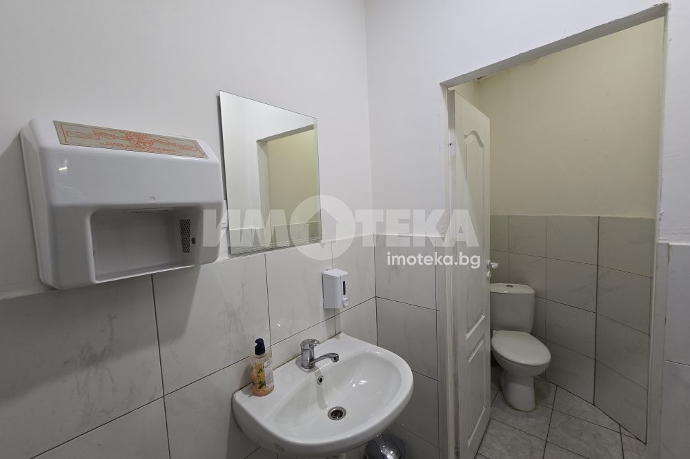 Продава МАГАЗИН, гр. София, Център, снимка 3 - Магазини - 54864074