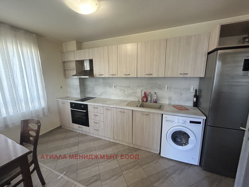 De vânzare  1 dormitor Plovdiv , Ciuciuc Parij , 65 mp | 56197021