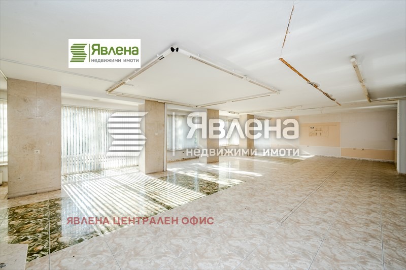 Продава 3-СТАЕН, гр. София, Изток, снимка 1 - Aпартаменти - 49069169