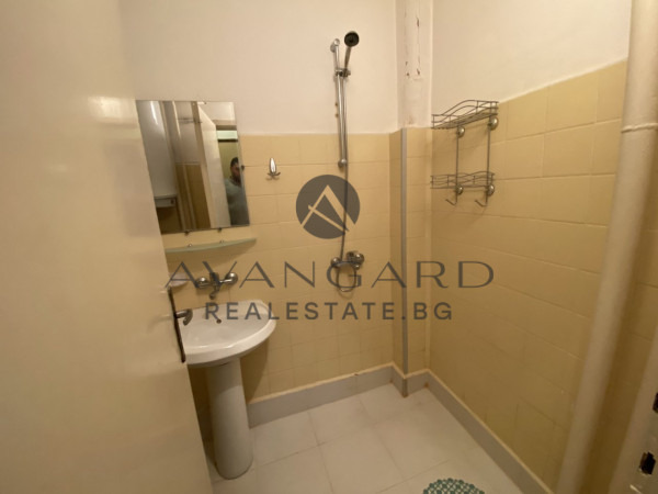Продава 3-СТАЕН, гр. Пловдив, Център, снимка 7 - Апартаменти - 54613335