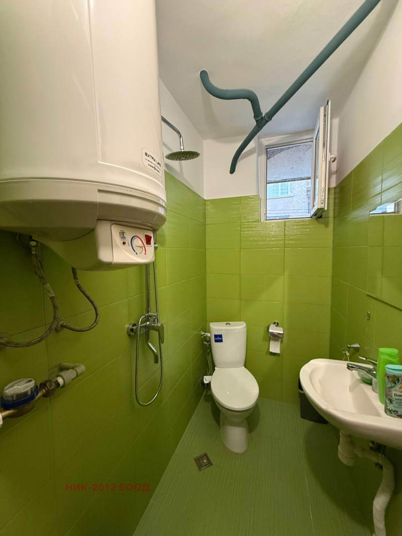 Продава  4-стаен град Шумен , Център , 107 кв.м | 49783525 - изображение [4]