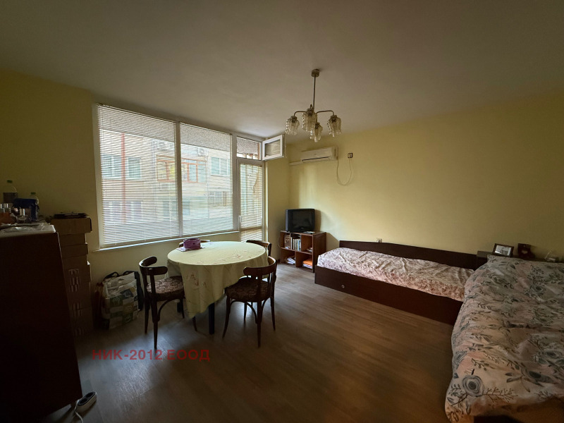 Продава  4-стаен град Шумен , Център , 107 кв.м | 49783525 - изображение [3]
