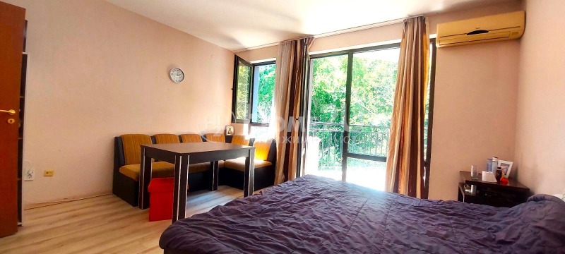 Myytävänä  Studio Varna , k.k. Zlatni pjasatsi , 45 neliömetriä | 72689263 - kuva [2]