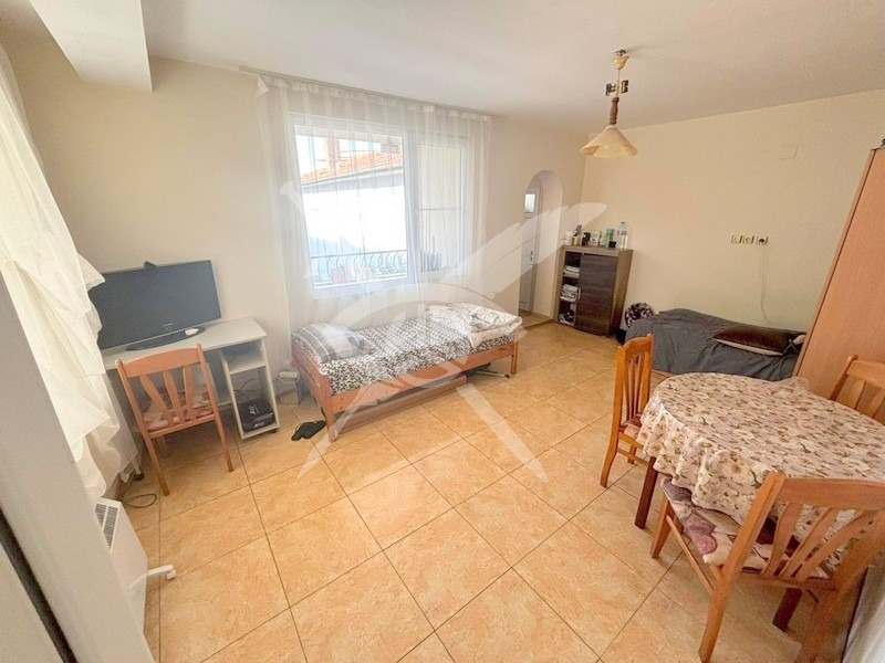 Na sprzedaż  Piętro domu region Burgas , Nesebar , 124 mkw | 72566806 - obraz [3]